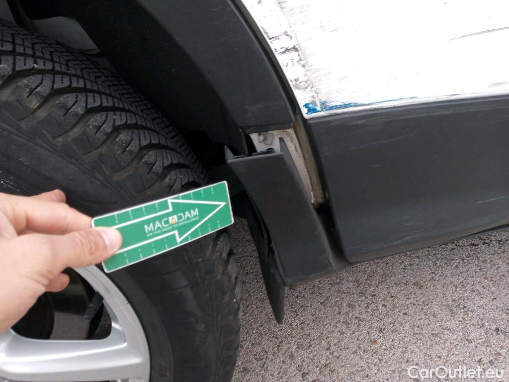  Ford  Kuga FORD  / 2016 / 5P / todoterreno 1.5 EcoBoost 88kW 4x2 Trend+ (CX) #7