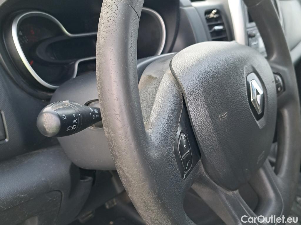  Renault  Trafic RENAULT  / 2019 / 4P / furgón Furgón 27 L1H1 Energy BluedCi 88 kW (AC) #29