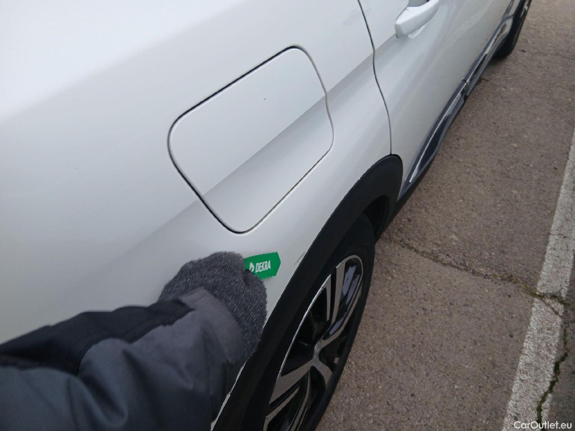  Peugeot  3008 PEUGEOT  Hybrid / 2020 / 5P / todoterreno 225 e-EAT8 GT #12