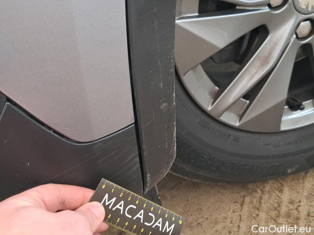  Peugeot  2008 PEUGEOT  / 2019 / 5P / Crossover PureTech 100 S&S ACTIVE PACK #11