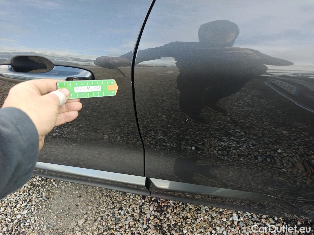  Ford  Kuga FORD  / 2019 / 5P / todoterreno ST-Line X 1.5T EcoBoost 110kW (150CV) #38