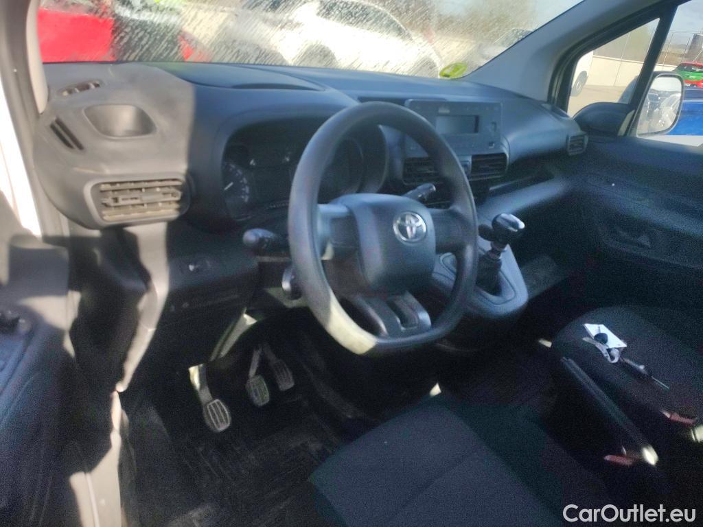  Toyota  Proace TOYOTA  City / 2020 / 4P / combi 1.5D 75kW (100CV) GX L1 #35