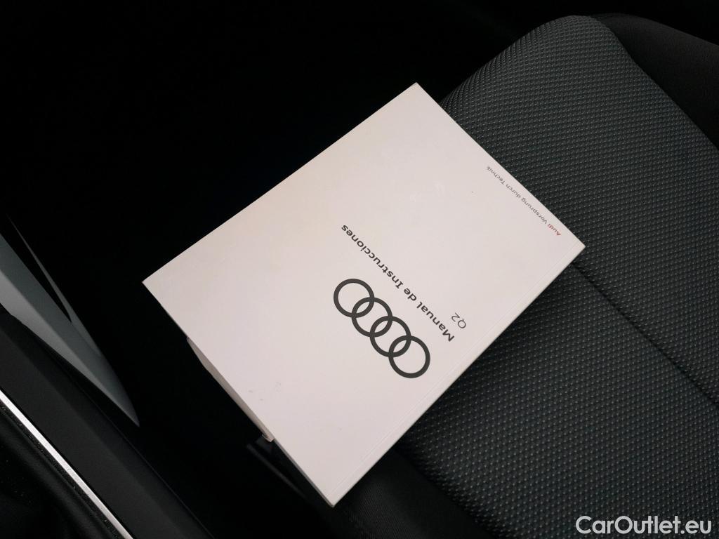  Audi  Q2 AUDI  / 2016 / 5P / todoterreno Design 30 TFSI 85kW (116CV) #4