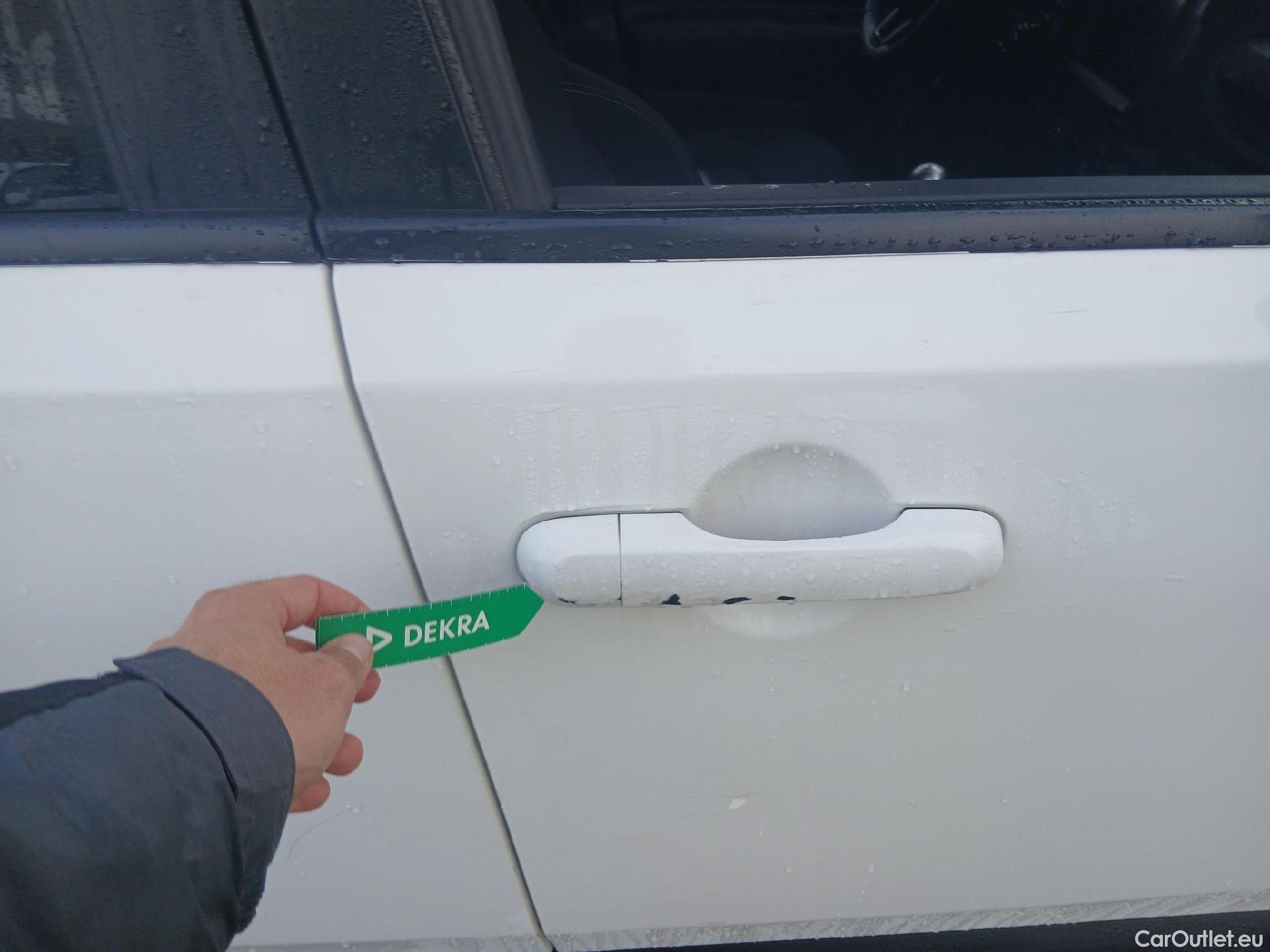  Jeep  Patriot JEEP Renegade / 2014 / 5P / todoterreno Limited 1.0G 88kW (120CV) 4x2 #29