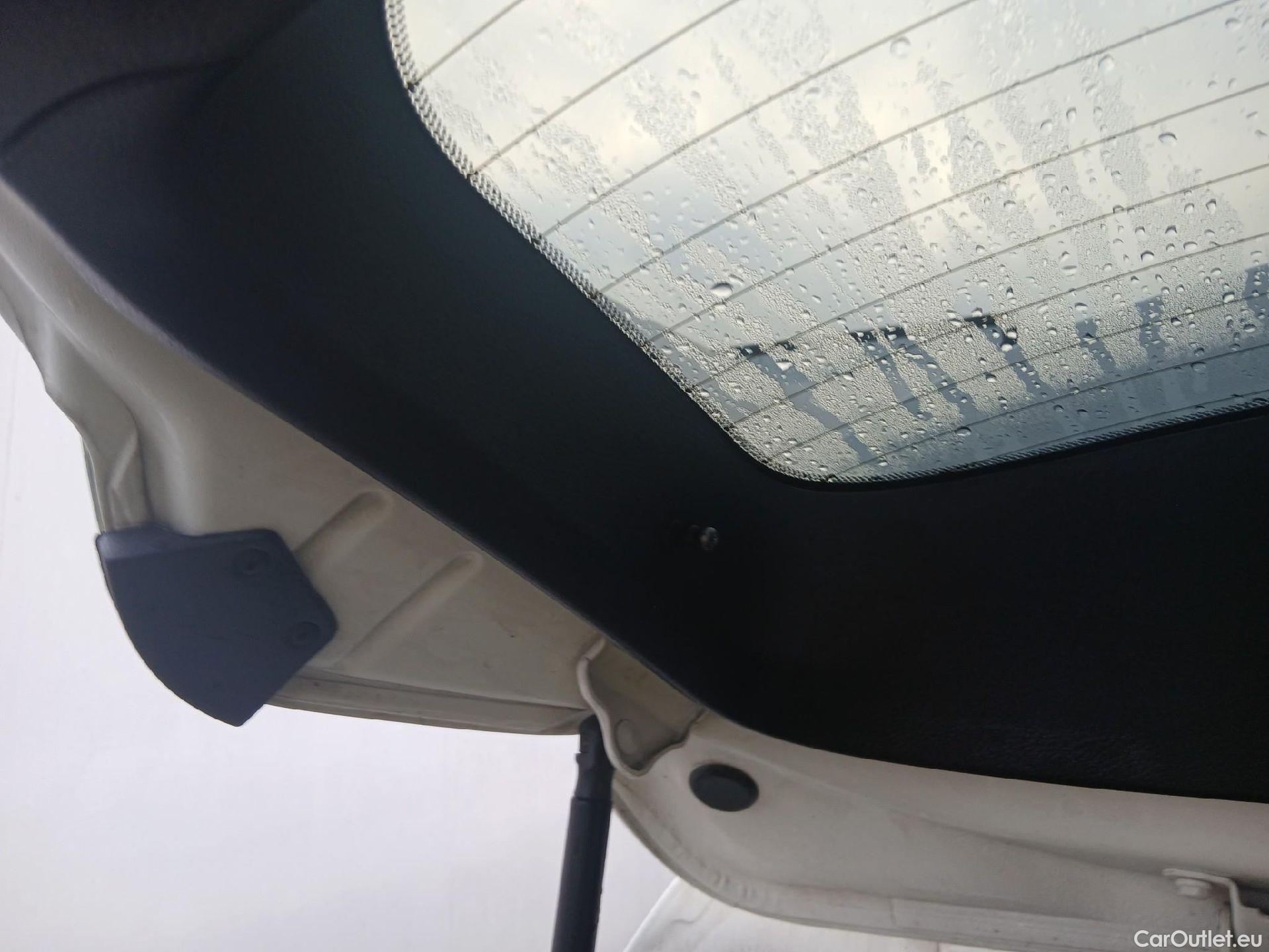  Jeep  Patriot JEEP Renegade / 2014 / 5P / todoterreno Limited 1.0G 88kW (120CV) 4x2 #41