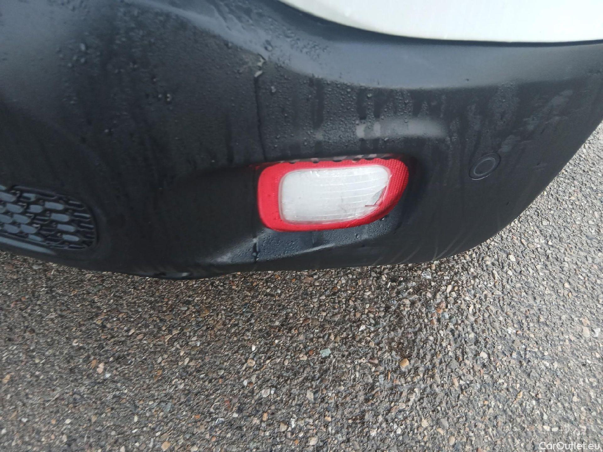  Jeep  Patriot JEEP Renegade / 2014 / 5P / todoterreno Limited 1.0G 88kW (120CV) 4x2 #26