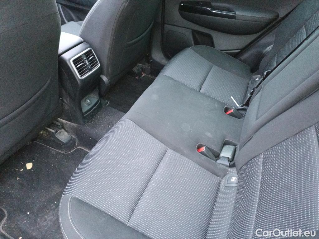  KIA  Sportage KIA  / 2018 / 5P / todoterreno 1.6 GDi 97kW (132CV) Black Edition 4x2(SP) #4