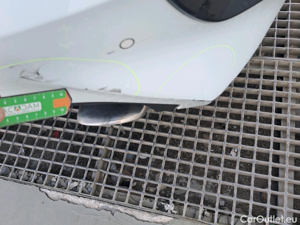  KIA  Cee'd KIA Ceed / 2021 / 5P / berlina con portón 1.0 T-GDi 74kW (100CV) Drive #7