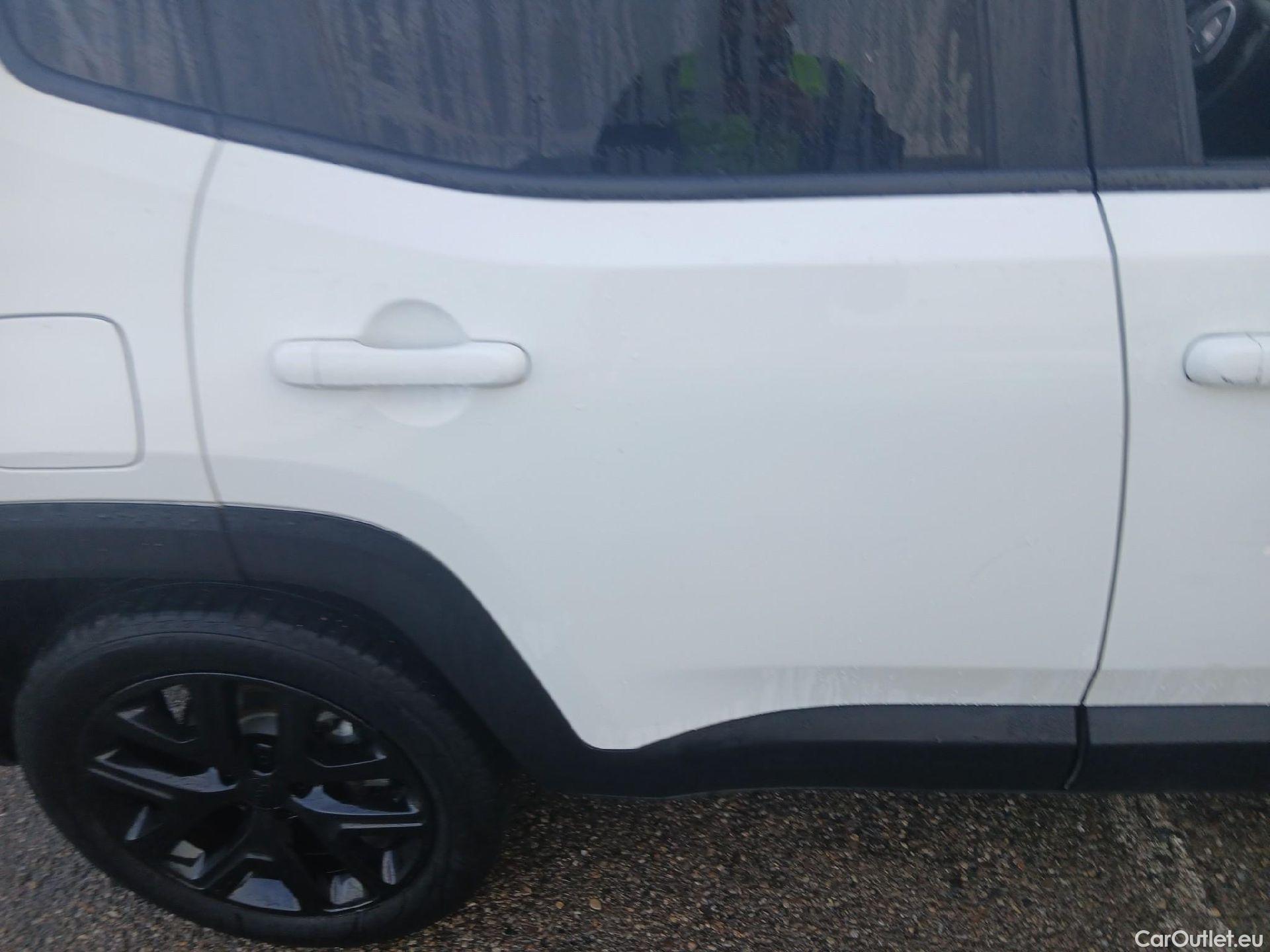  Jeep  Patriot JEEP Renegade / 2014 / 5P / todoterreno Limited 1.0G 88kW (120CV) 4x2 #27