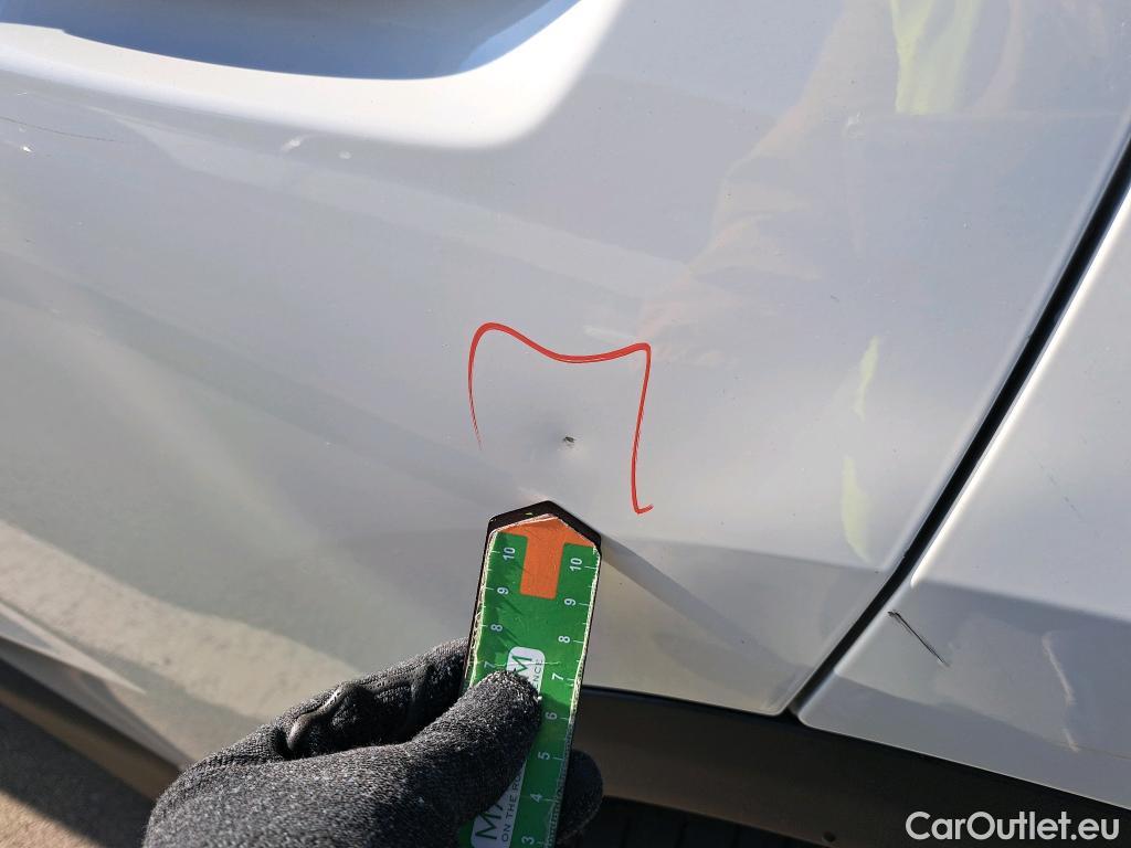  Bmw  X1 BMW  / 2022 / 5P / todoterreno sDrive18d #4