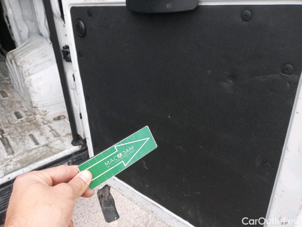  Peugeot  Boxer PEUGEOT  / 2014 / 4P / furgón 333 L2 H2 BHDI 88kW (120CV) S&S 6 V. M #30