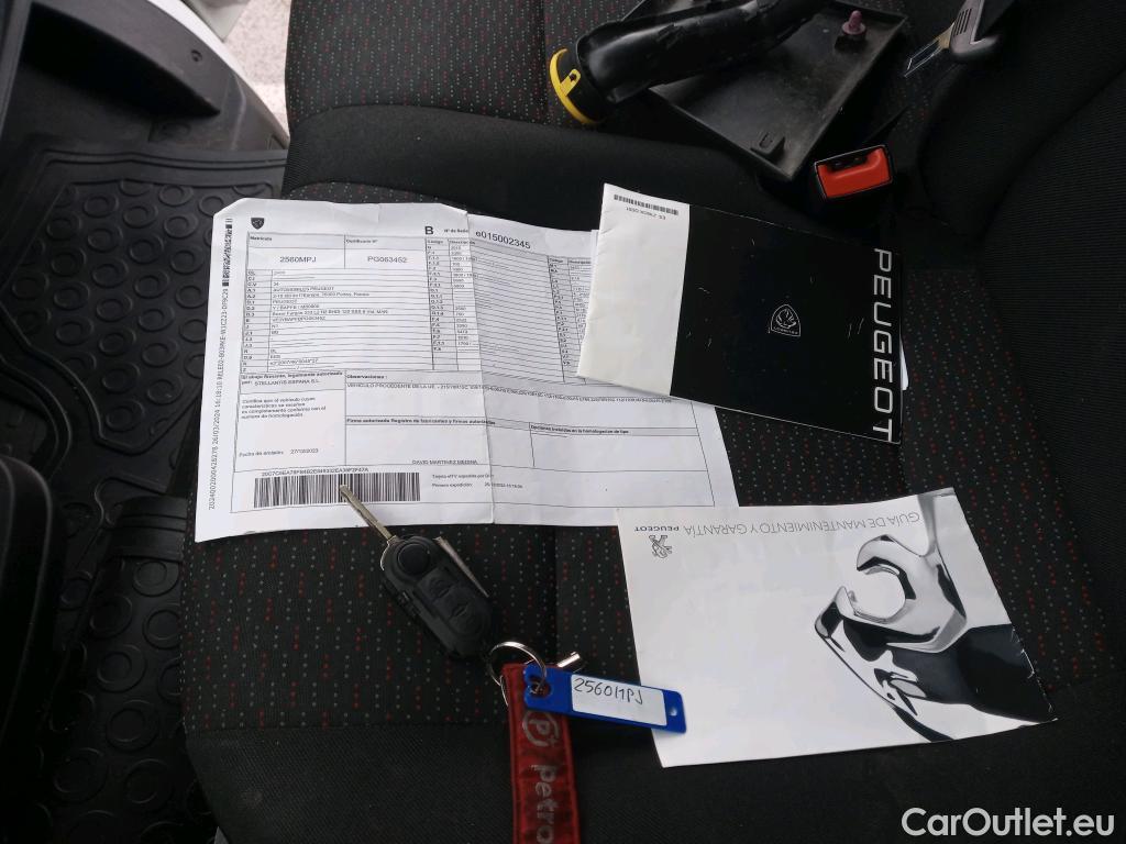  Peugeot  Boxer PEUGEOT  / 2014 / 4P / furgón 333 L2 H2 BHDI 88kW (120CV) S&S 6 V. M #4