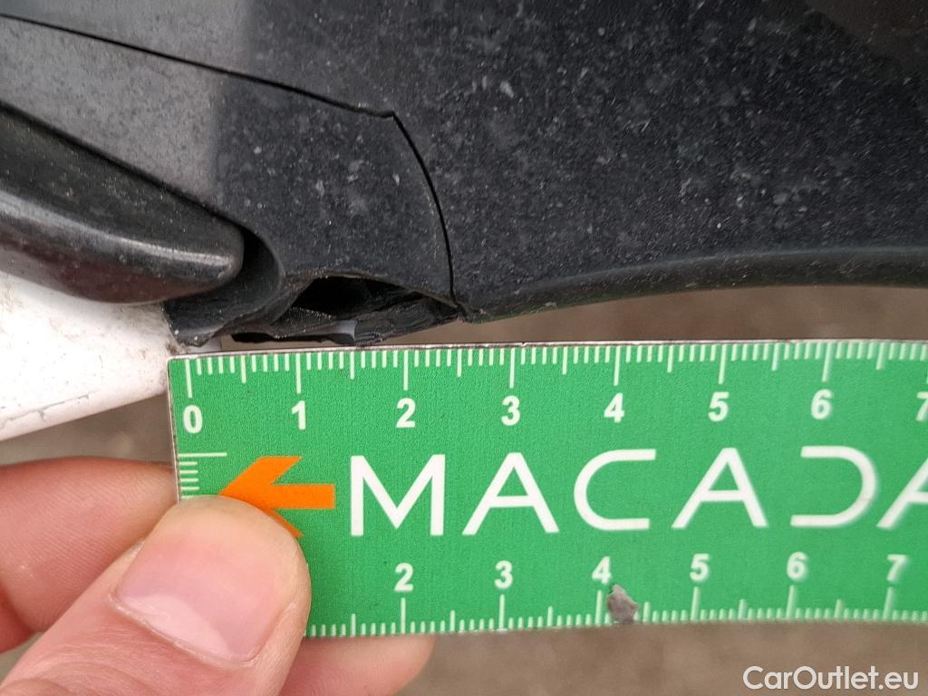  Toyota  Corolla TOYOTA  / 2018 / 5P / Berline Hybride 122h Dynamic Business Beyond Zer #18