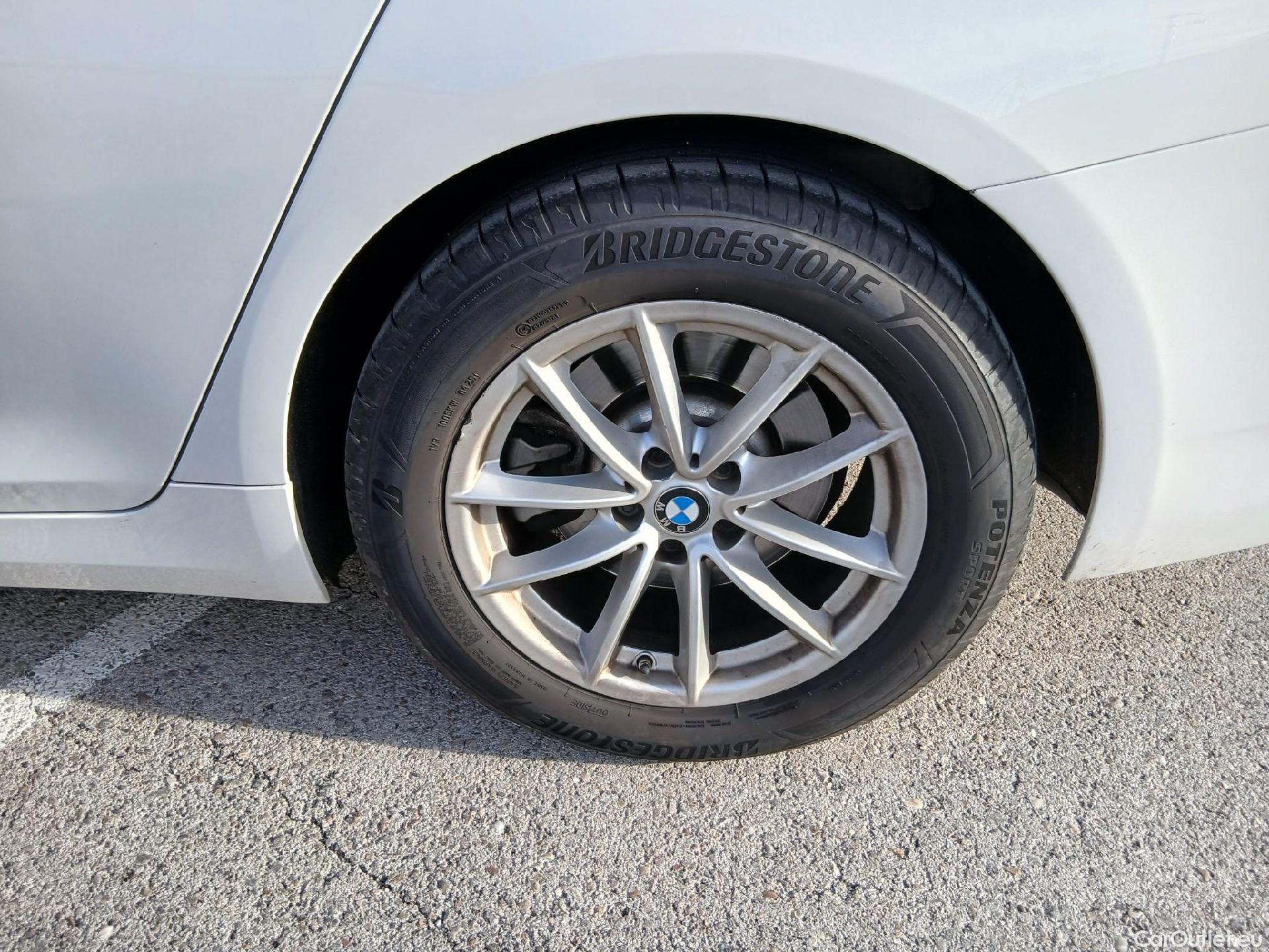  Bmw  Serie 5 BMW  / 2020 / 5P / familiar 520dA Touring #4