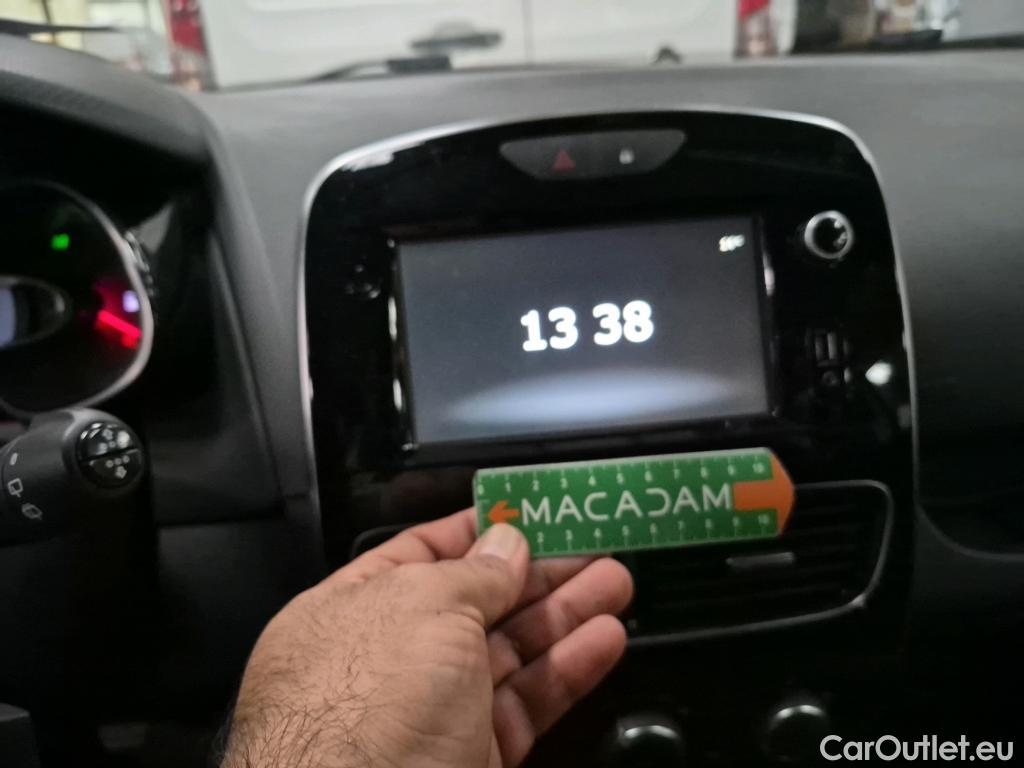  Renault  Clio  IV Business 1.5 dCi 90CV BVM5 E6 #13