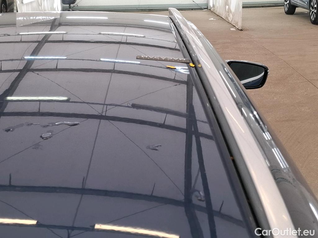  Bmw  Serie 3 BMW Série 3 Touring / 2019 / 5P / Break 330e 292ch Business Design BVA8 Hybride #6