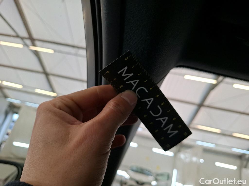  Toyota  C-HR TOYOTA  5p Berline 1.8 HYBRIDE 122 COLLECTION #1