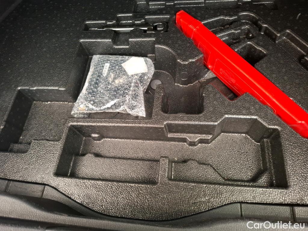  Toyota  C-HR TOYOTA  5p Berline 1.8 HYBRIDE 122 COLLECTION #14