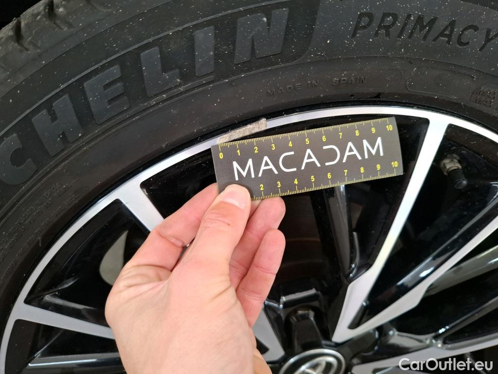  Toyota  C-HR TOYOTA  5p Berline 1.8 HYBRIDE 122 COLLECTION #23