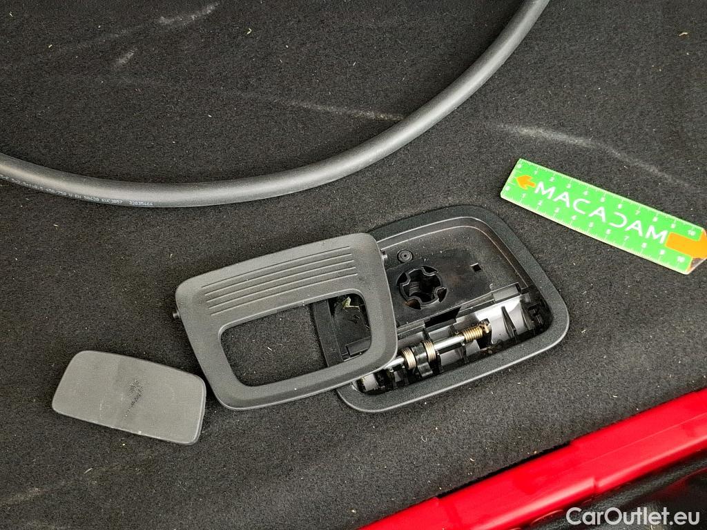  Mercedes  A-Klasse MERCEDES-BENZ Classe A Compact  2018 5P  Berline A 250 e Business Line 8GDCT #41