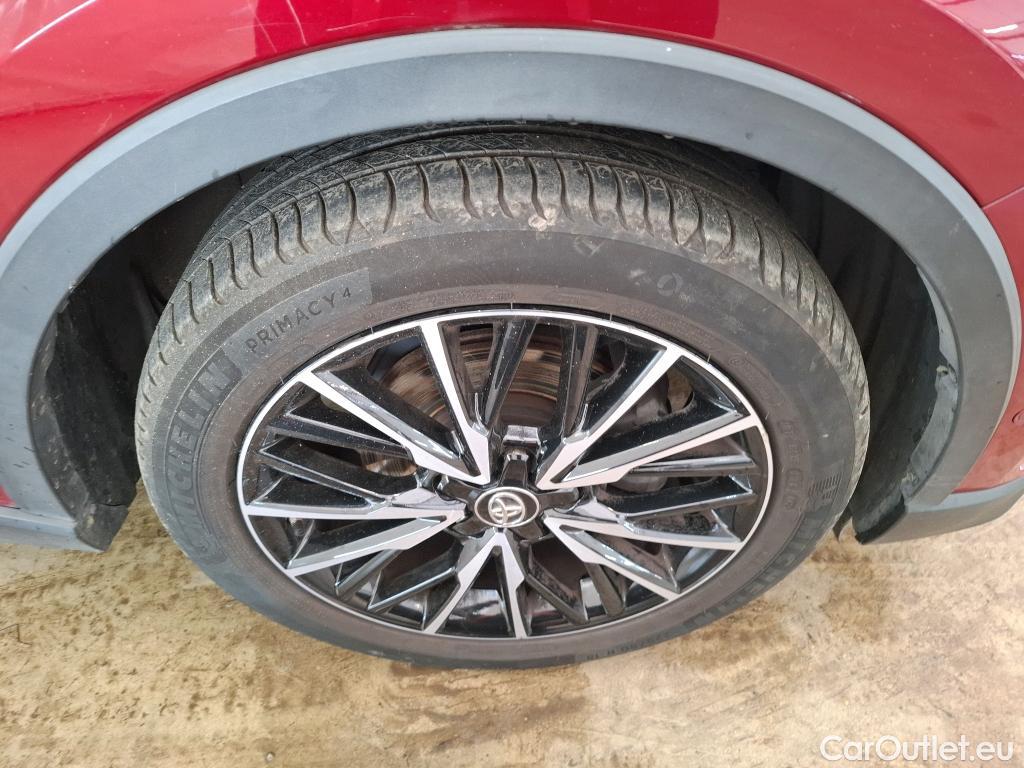  Toyota  C-HR TOYOTA  5p Berline 1.8 HYBRIDE 122 COLLECTION #24