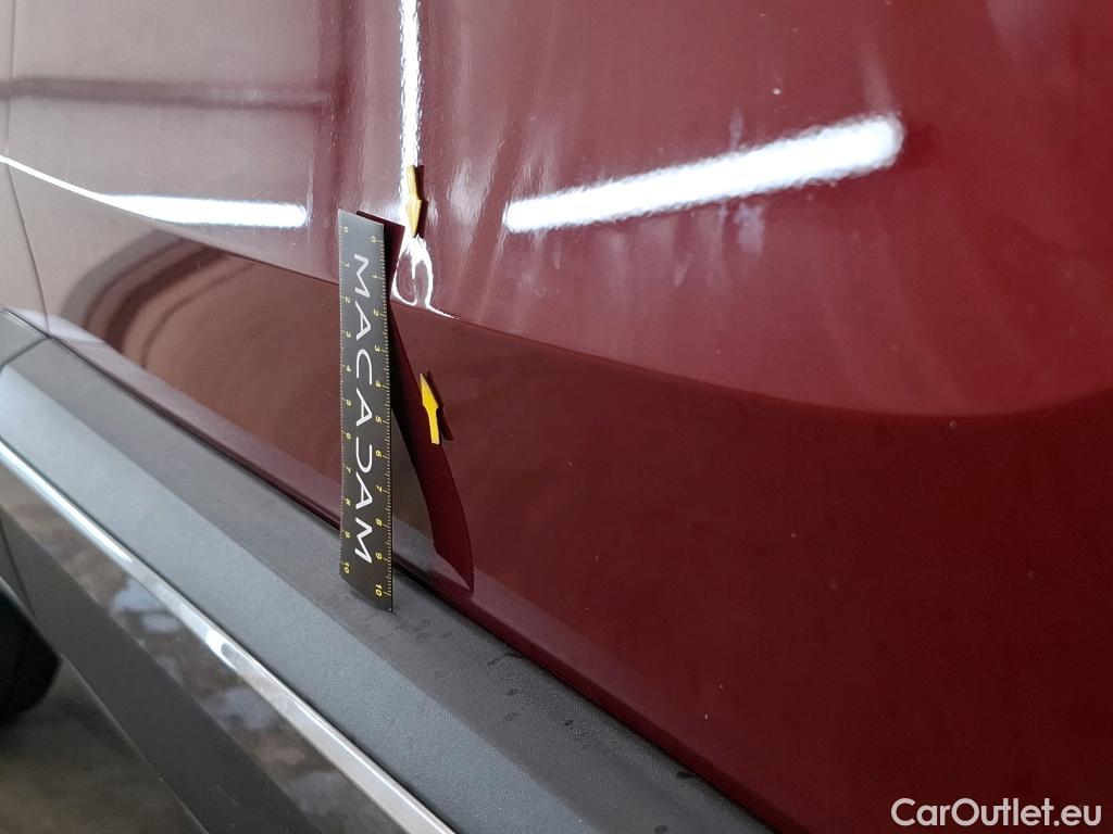  Toyota  C-HR TOYOTA  5p Berline 1.8 HYBRIDE 122 COLLECTION #32