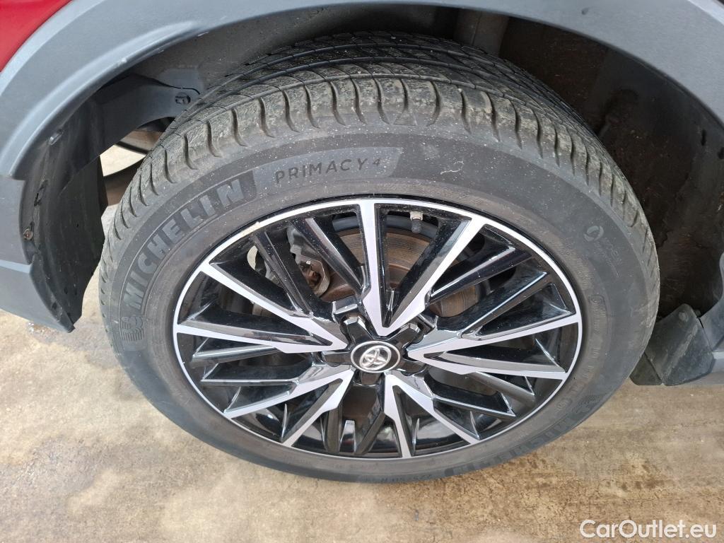  Toyota  C-HR TOYOTA  5p Berline 1.8 HYBRIDE 122 COLLECTION #21