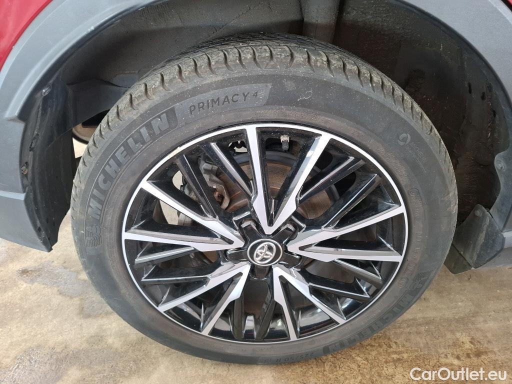  Toyota  C-HR TOYOTA  5p Berline 1.8 HYBRIDE 122 COLLECTION #22