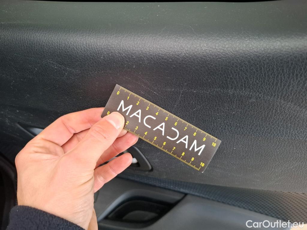  Toyota  C-HR TOYOTA  5p Berline 1.8 HYBRIDE 122 COLLECTION #7