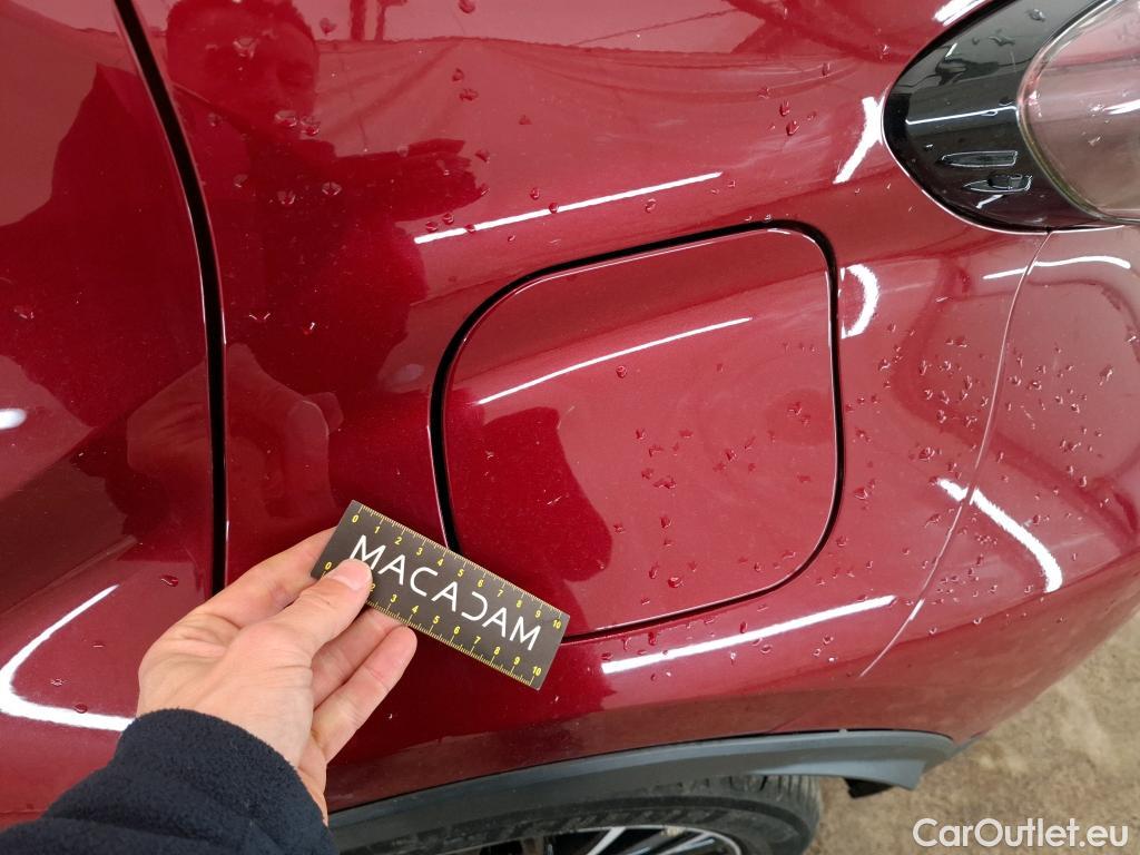  Toyota  C-HR TOYOTA  5p Berline 1.8 HYBRIDE 122 COLLECTION #38