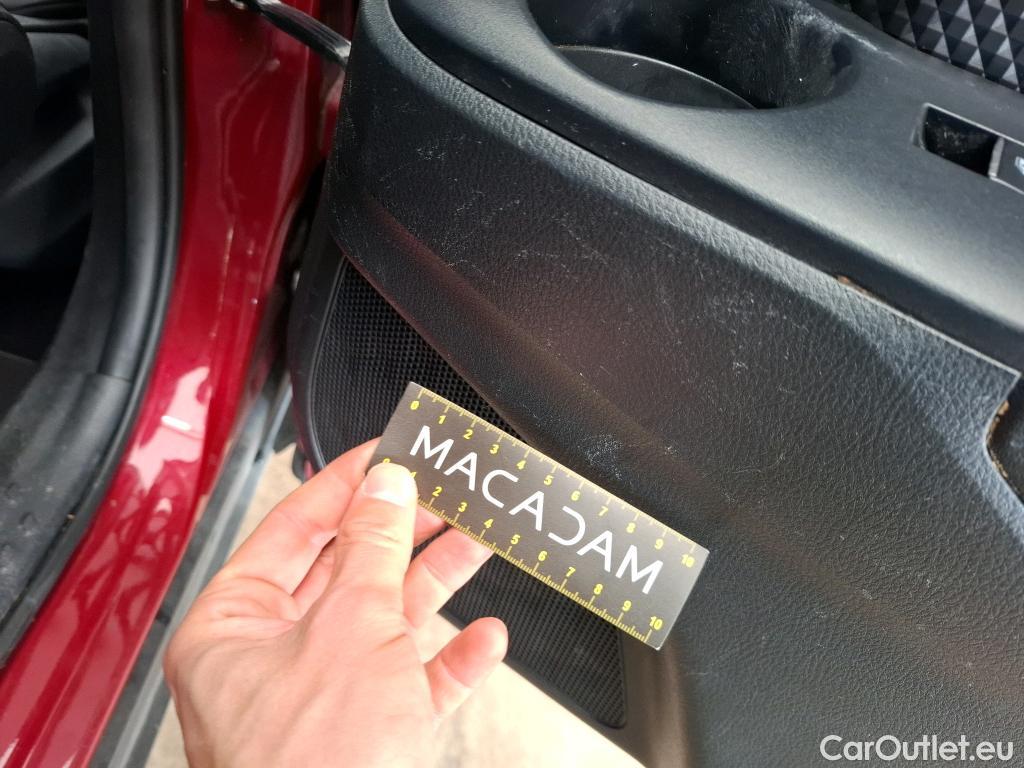  Toyota  C-HR TOYOTA  5p Berline 1.8 HYBRIDE 122 COLLECTION #9