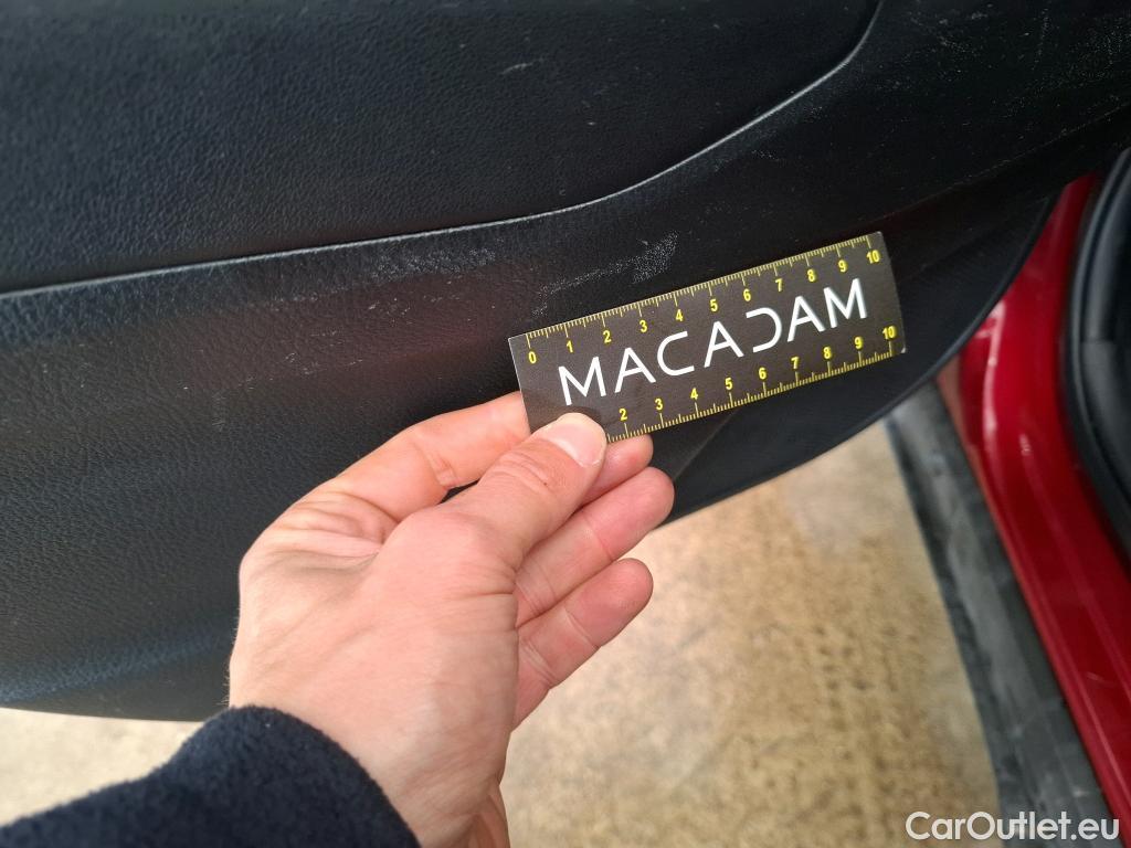  Toyota  C-HR TOYOTA  5p Berline 1.8 HYBRIDE 122 COLLECTION #4