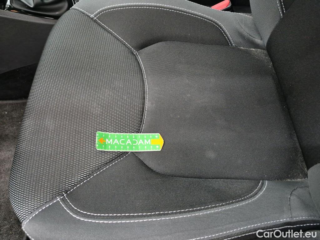  Renault  Clio  IV Business 1.5 dCi 90CV BVM5 E6 #8