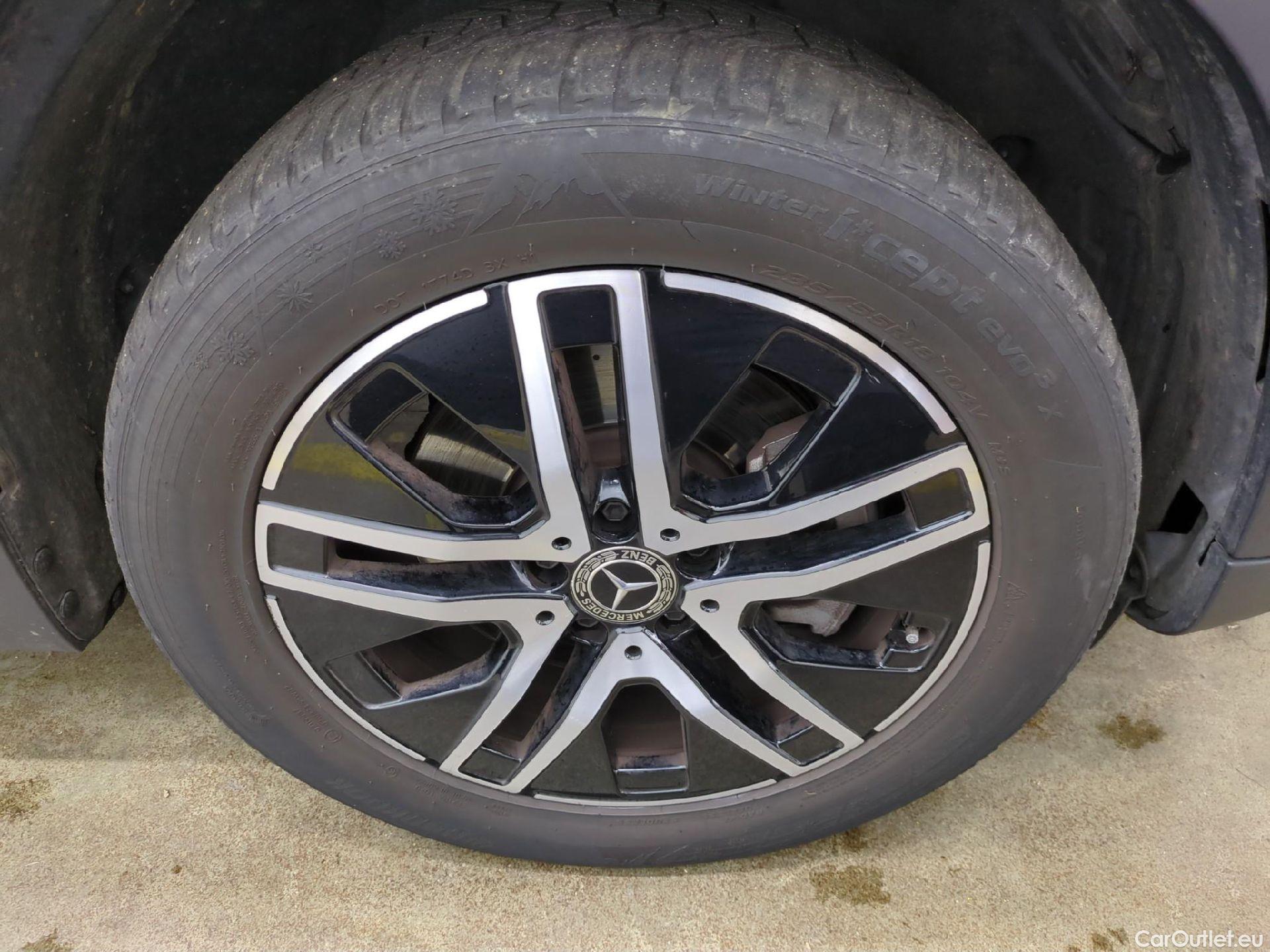  Mercedes  GLA MERCEDES-BENZ  / 2020 / 5P / SUV 1.3  250 e BUSINESS LINE DCT #3