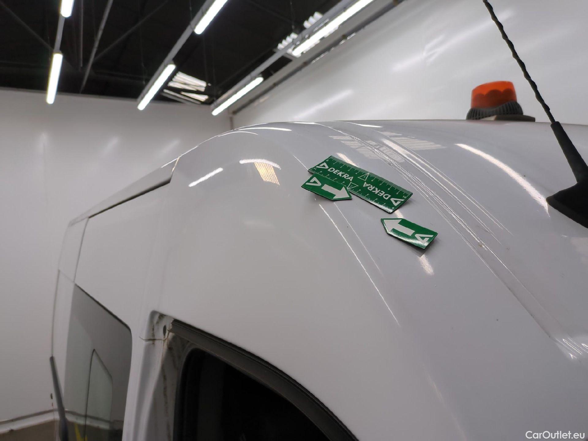  Renault  Master RENAULT  / 2019 / 4P / Fourgon tôlé CA Tr GCF F3500 L2H2 Energy dCi 180 #21