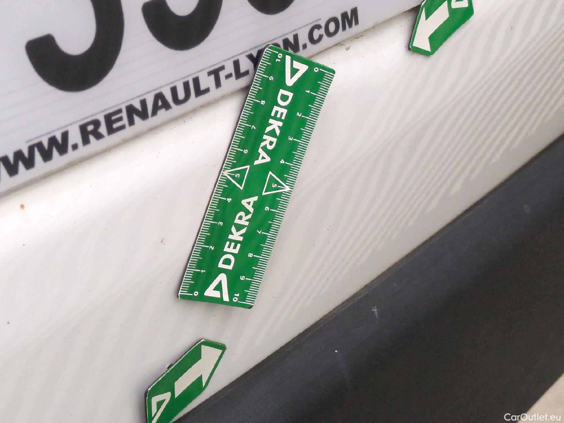  Renault  Master RENAULT  / 2019 / 4P / Fourgon tôlé CA Tr GCF F3500 L2H2 Energy dCi 180 #15