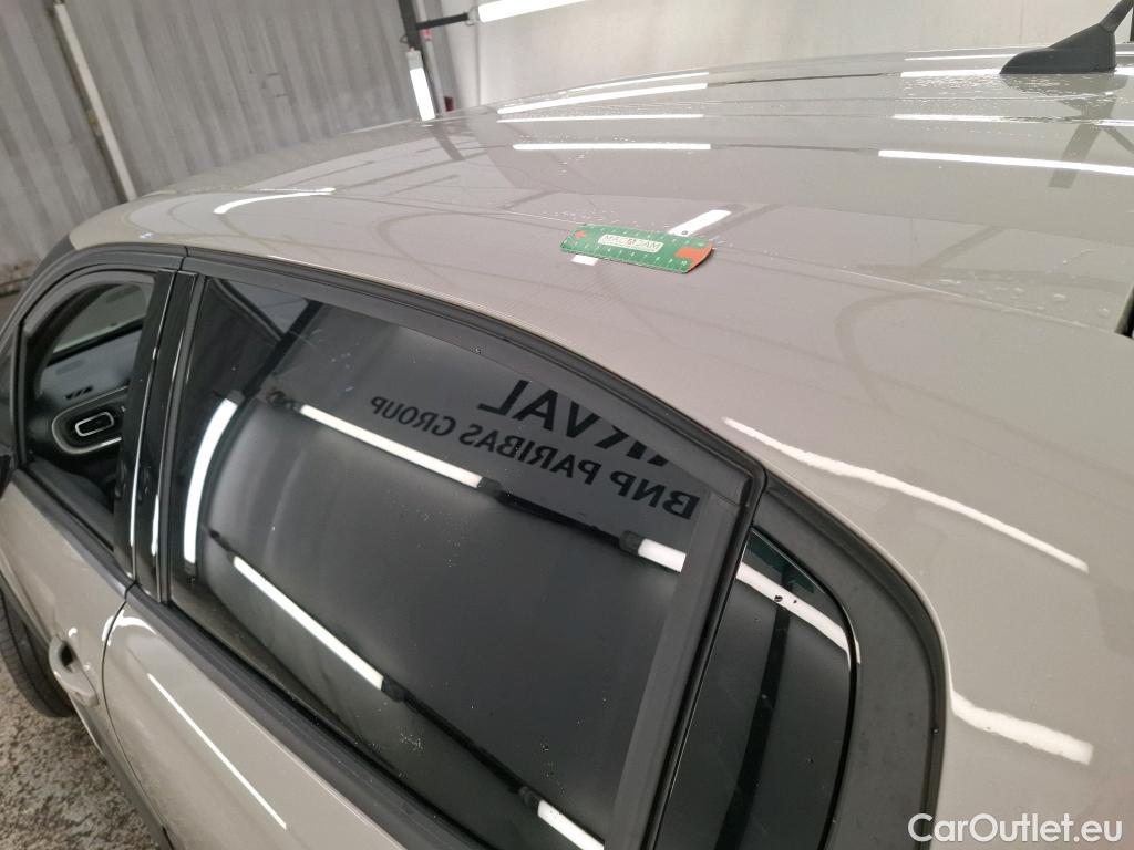  Citroen  C3  Max 1.2 PureTech 80CV BVM5 6E #1