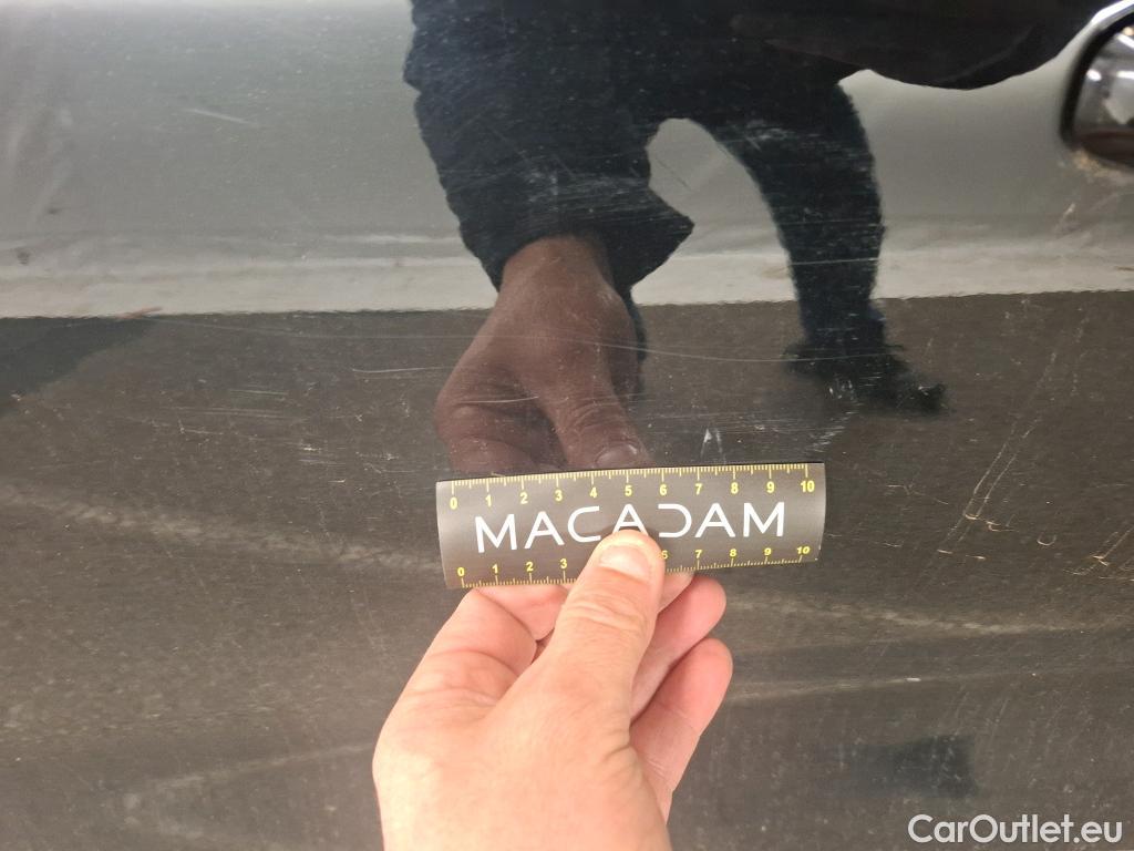  Ford  Kuga FORD   2019  5P  SUV 25 190 hybrid Flexifuel Pshift Titanium #46