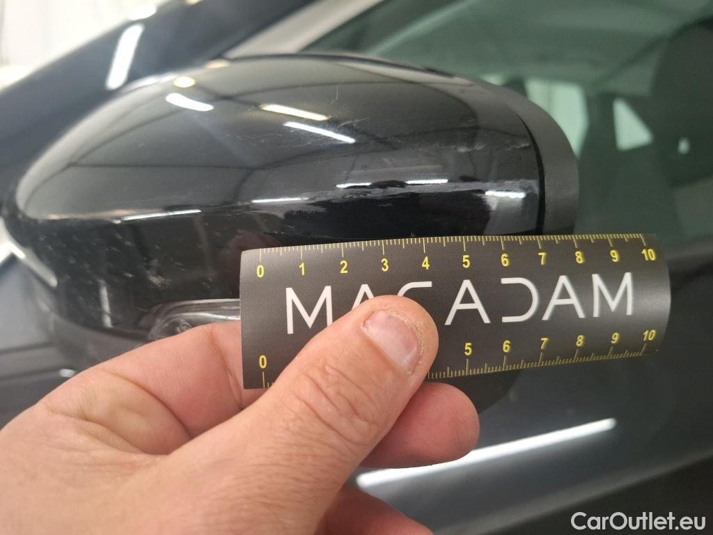  Ford  Kuga FORD   2019  5P  SUV 25 190 hybrid Flexifuel Pshift Titanium #32