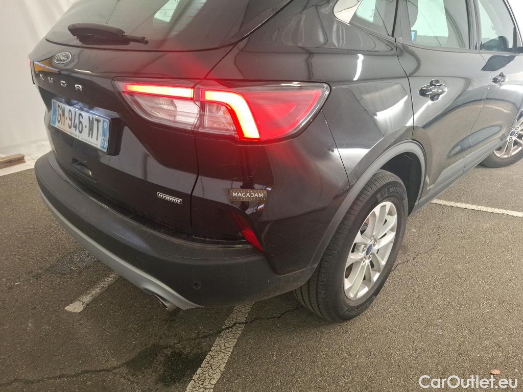  Ford  Kuga FORD   2019  5P  SUV 25 190 hybrid Flexifuel Pshift Titanium #16