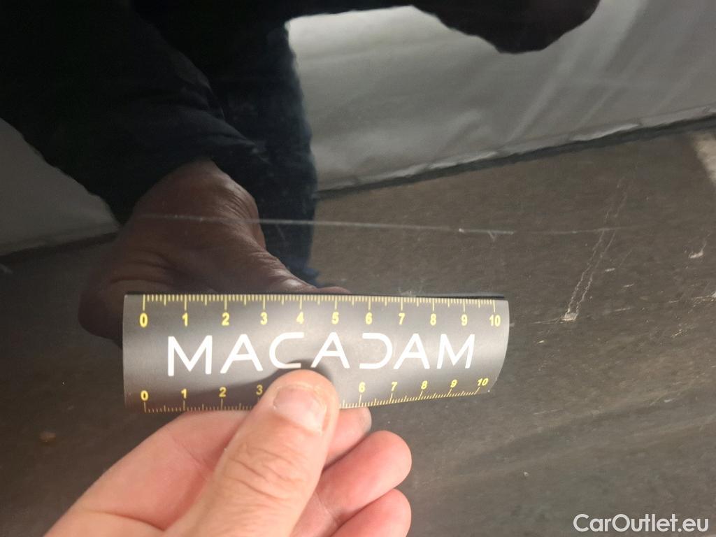  Ford  Kuga FORD   2019  5P  SUV 25 190 hybrid Flexifuel Pshift Titanium #48