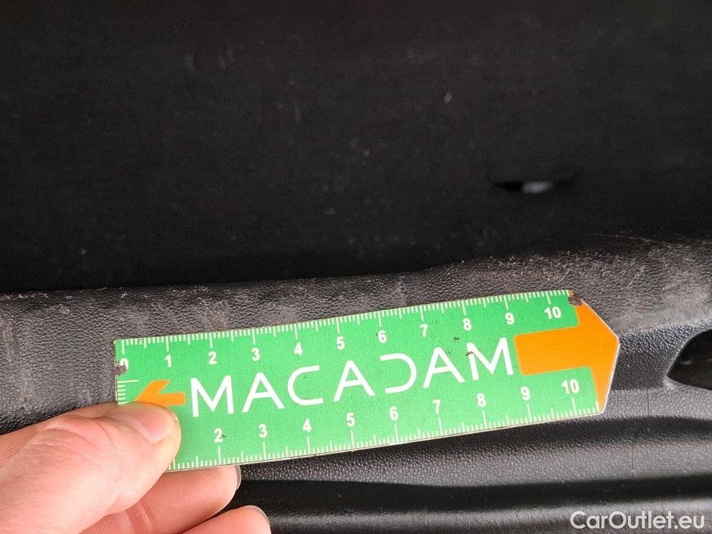  Citroen  C3  Feel Business 1.2 PureTech 80CV BVM5 E6d #27