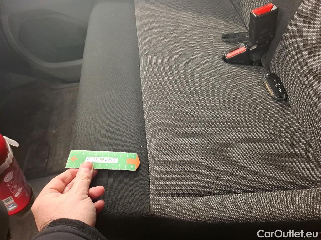  Citroen  Jumpy CITROEN  VU 4p Fourgon Taille M BlueHDi 115 S&S BVM6 Confort #39