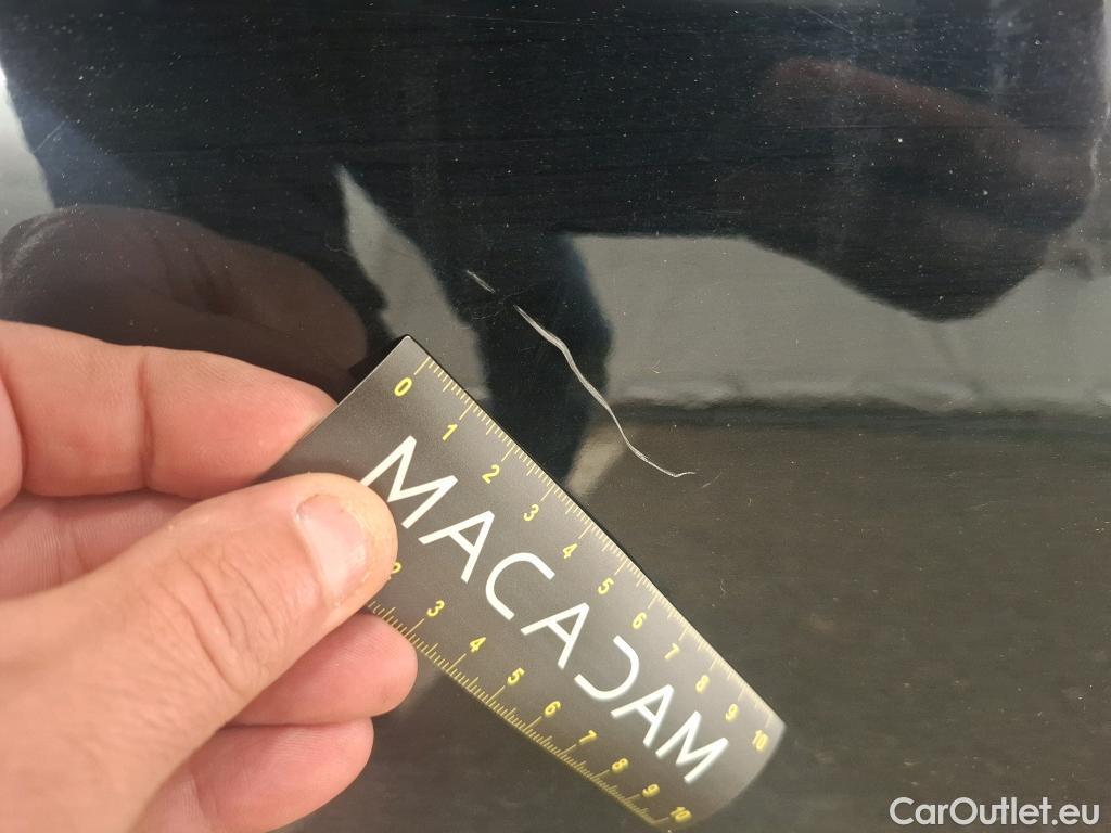  Ford  Kuga FORD   2019  5P  SUV 25 190 hybrid Flexifuel Pshift Titanium #51