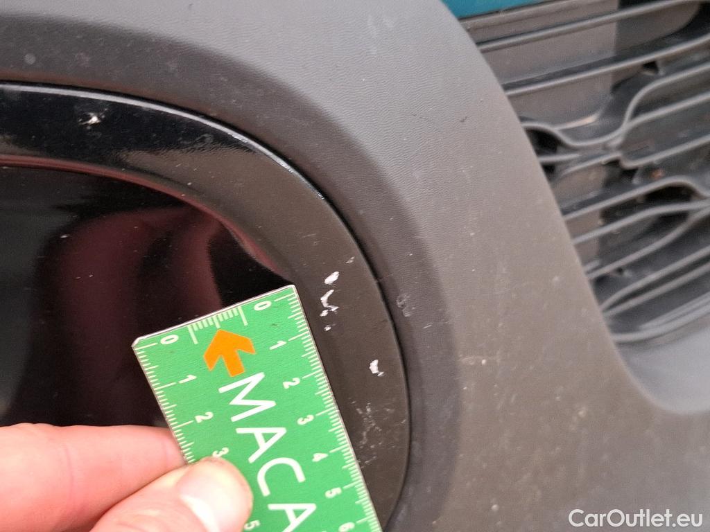  Citroen  C3  Feel Business 1.2 PureTech 80CV BVM5 E6d #24