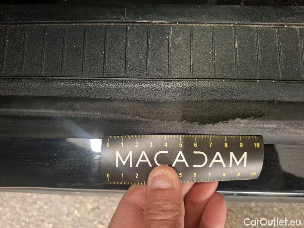  Ford  Kuga FORD   2019  5P  SUV 25 190 hybrid Flexifuel Pshift Titanium #26