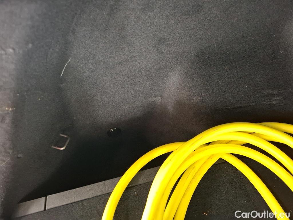  Audi  Q4 E-Tron  40 e-tron Executive 82kWh BVA #2