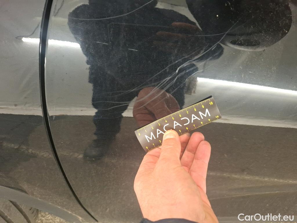  Ford  Kuga FORD   2019  5P  SUV 25 190 hybrid Flexifuel Pshift Titanium #45