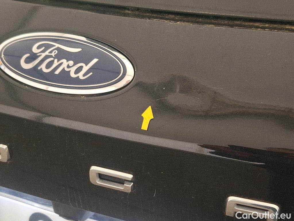  Ford  Kuga FORD   2019  5P  SUV 25 190 hybrid Flexifuel Pshift Titanium #3