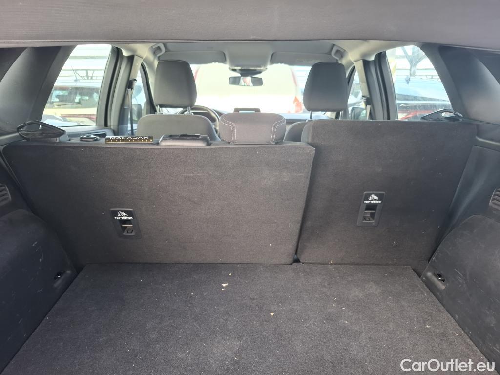  Ford  Kuga FORD   2019  5P  SUV 25 190 hybrid Flexifuel Pshift Titanium #27